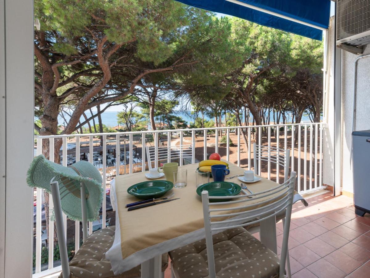 Apartment La Pineta By Interhome Casa Sant'Eugenia Zewnętrze zdjęcie