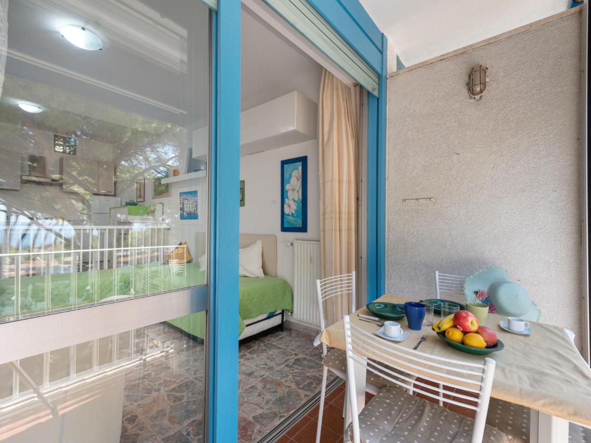 Apartment La Pineta By Interhome Casa Sant'Eugenia Zewnętrze zdjęcie